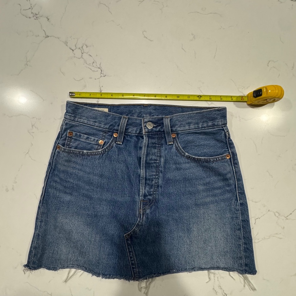 Levi’s Denim skirt